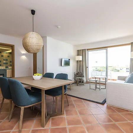 The Patio Ξενοδοχείο 4*