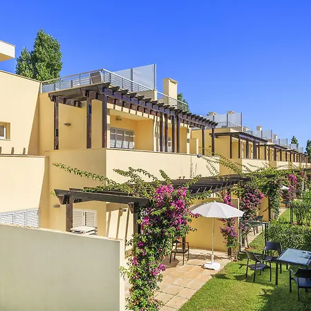 The Patio Hotel 4*