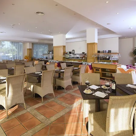 The Patio 4*