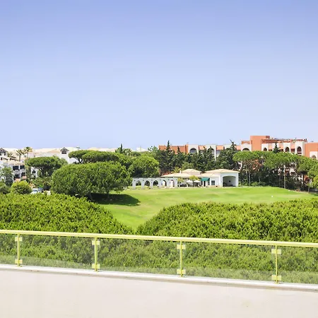 מלון The Patio 4*