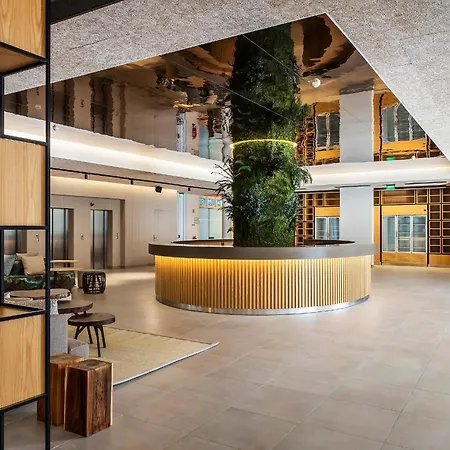 מלון The Patio 4*