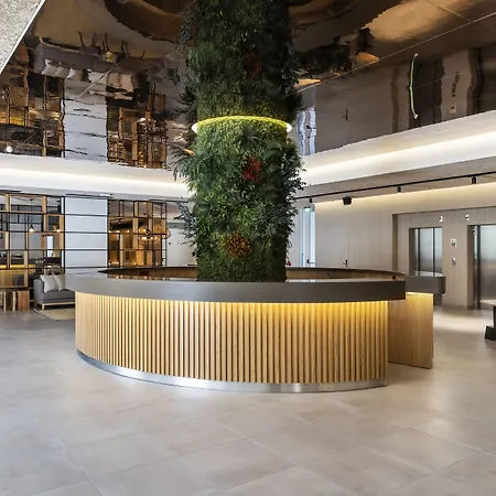 The Patio 4* אלבופיירה