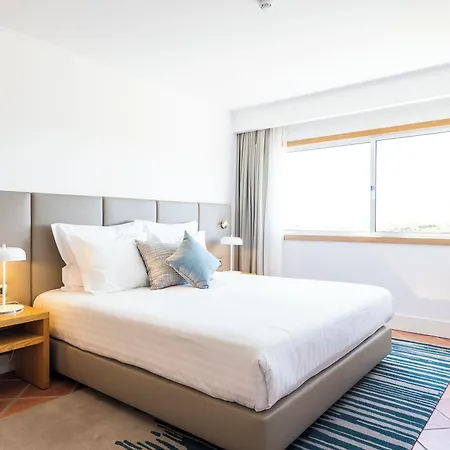 The Patio Hotel 4*